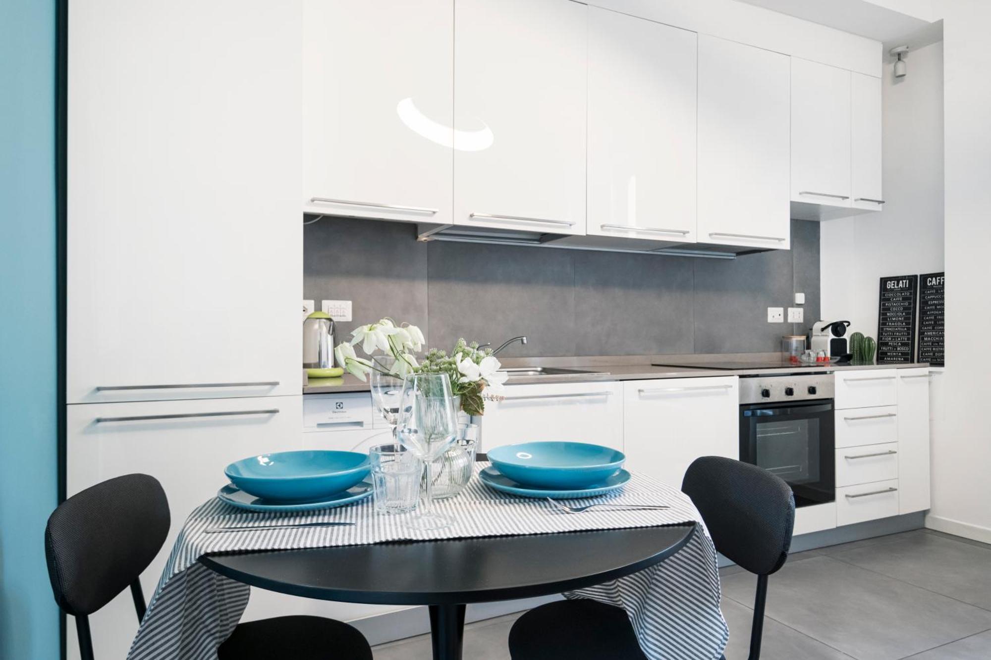 New Flat Fully Furnished In P.Ta Romana ميلان المظهر الخارجي الصورة